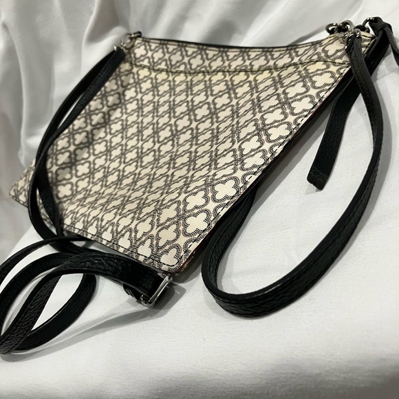 Brighton Initially Yours Heartburst Pouch White Multi Purse Crossbody - Picture 3 of 7